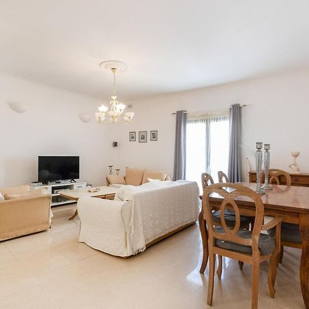 70/2- Spacious & Charming 3 Bedroom Apt In Слима Экстерьер фото