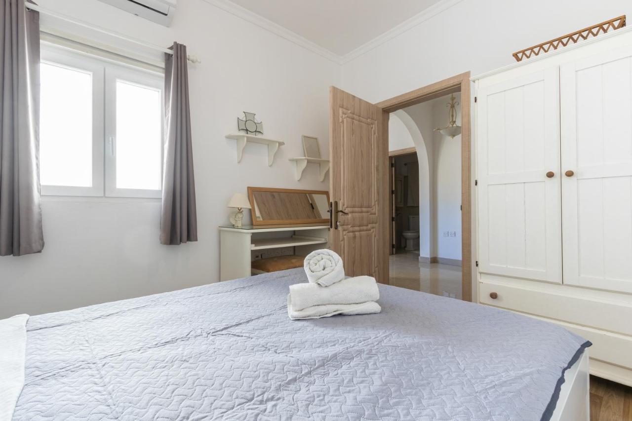 70/2- Spacious & Charming 3 Bedroom Apt In Слима Экстерьер фото