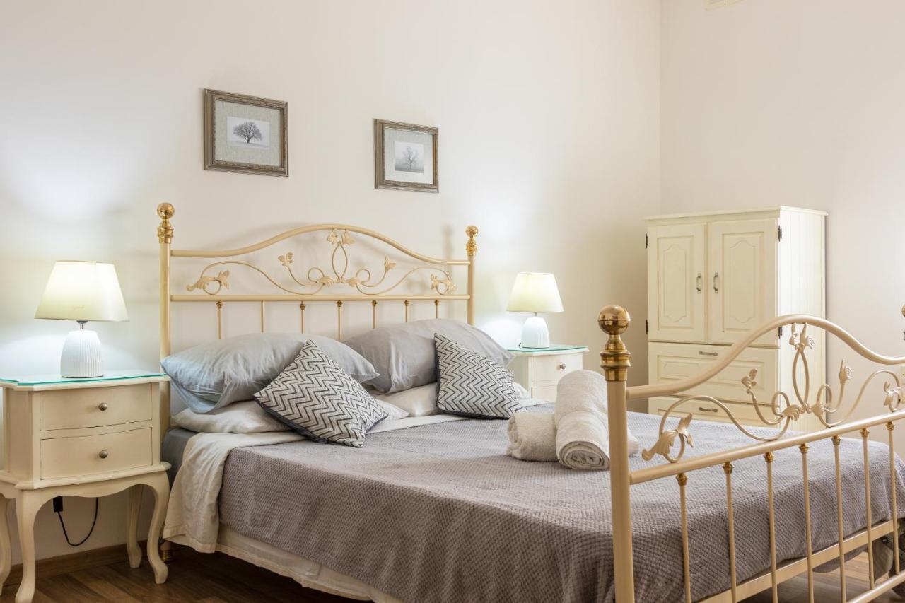 70/2- Spacious & Charming 3 Bedroom Apt In Слима Экстерьер фото