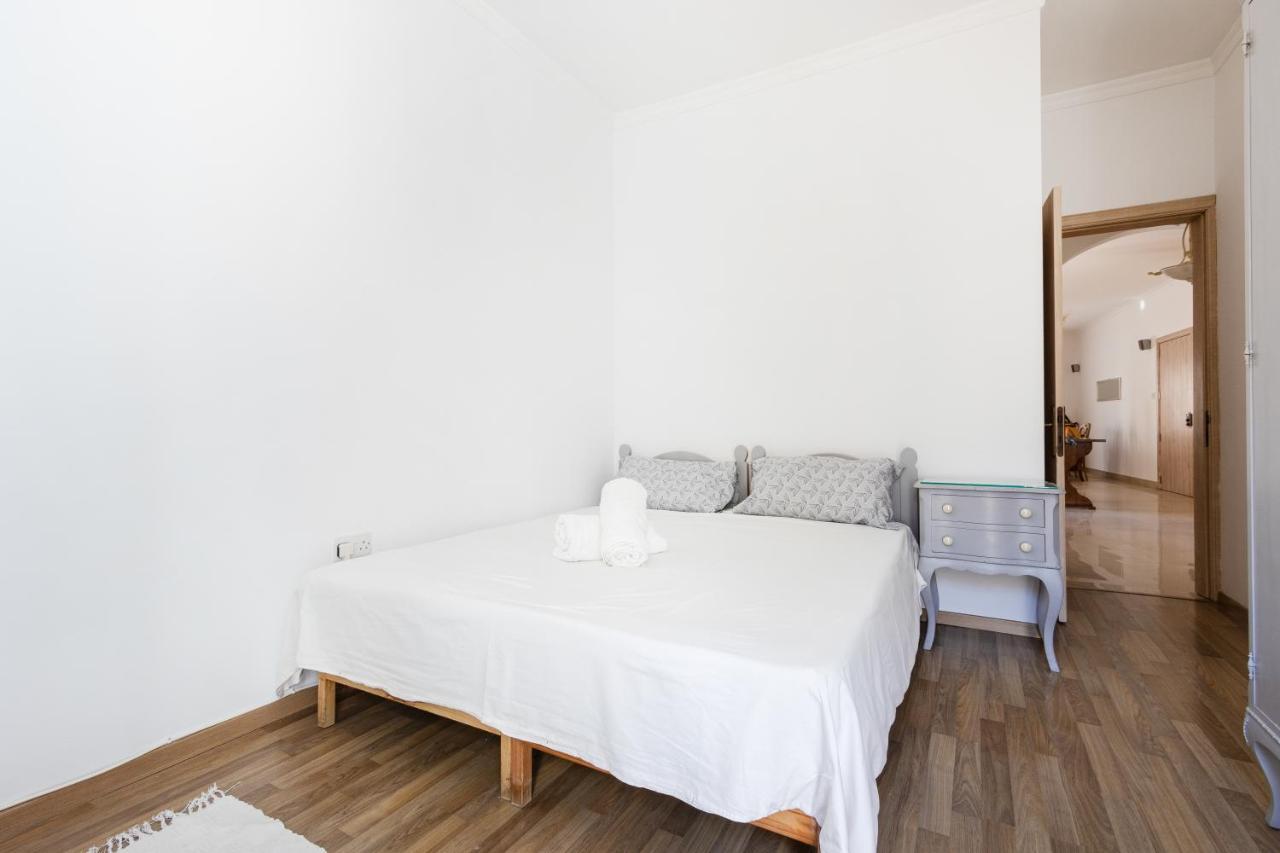 70/2- Spacious & Charming 3 Bedroom Apt In Слима Экстерьер фото